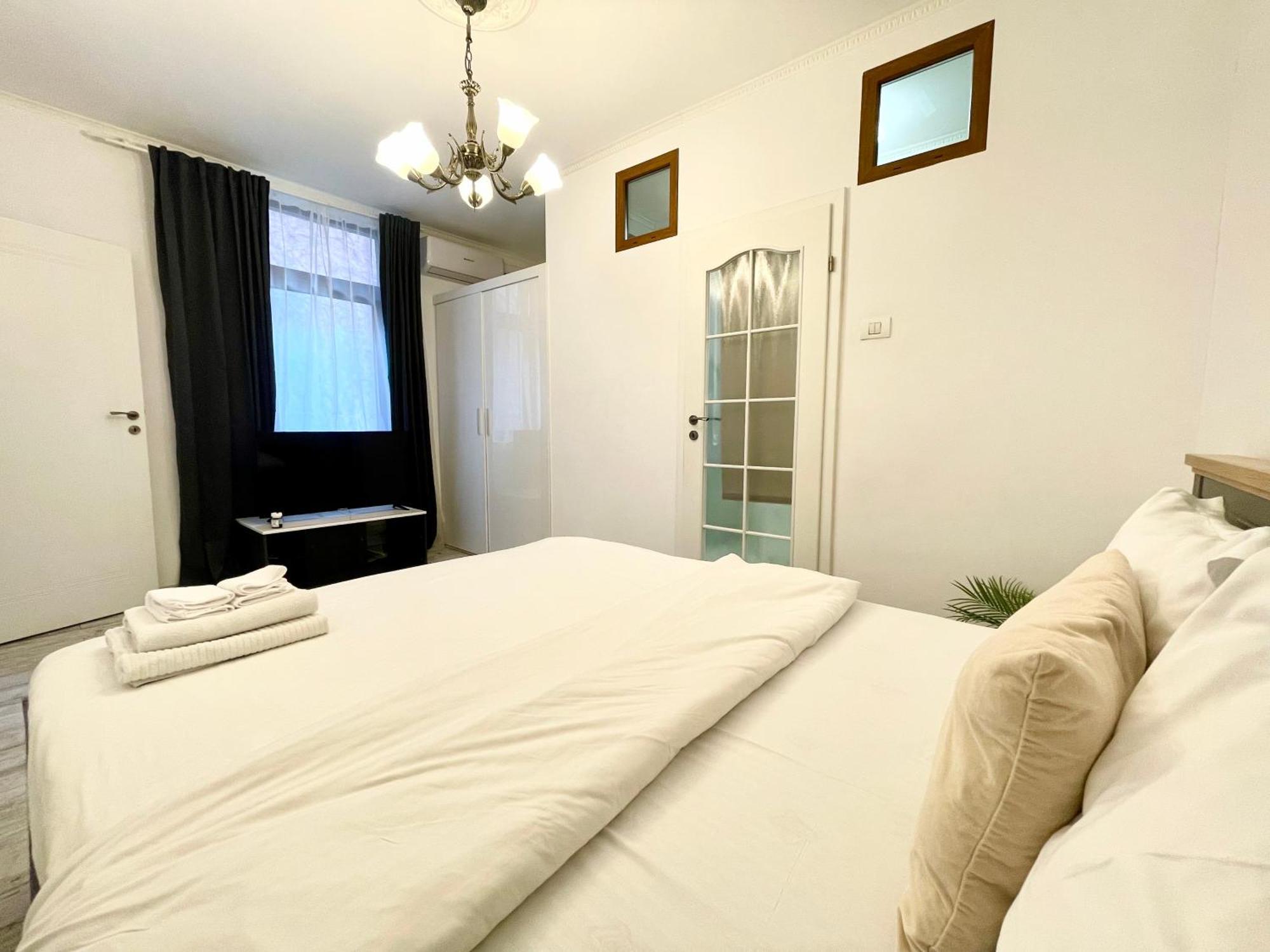 Point 0 Apartment บูคาเรสต์ ภายนอก รูปภาพ